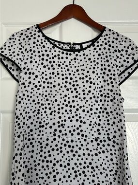 Kensie White Blouse with Black Spot Print and Trim